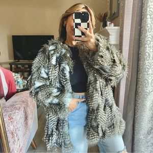 BSABLE | Faux Fur Jacket Size: Small
